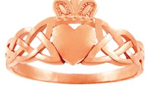 An Emblem of Unity: The Enduring Friendship in Claddagh Rings