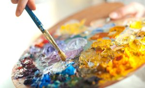 Conseils pour la Peinture sur Toile : Choisir la Peinture Idéale pour Votre Vision Artistique